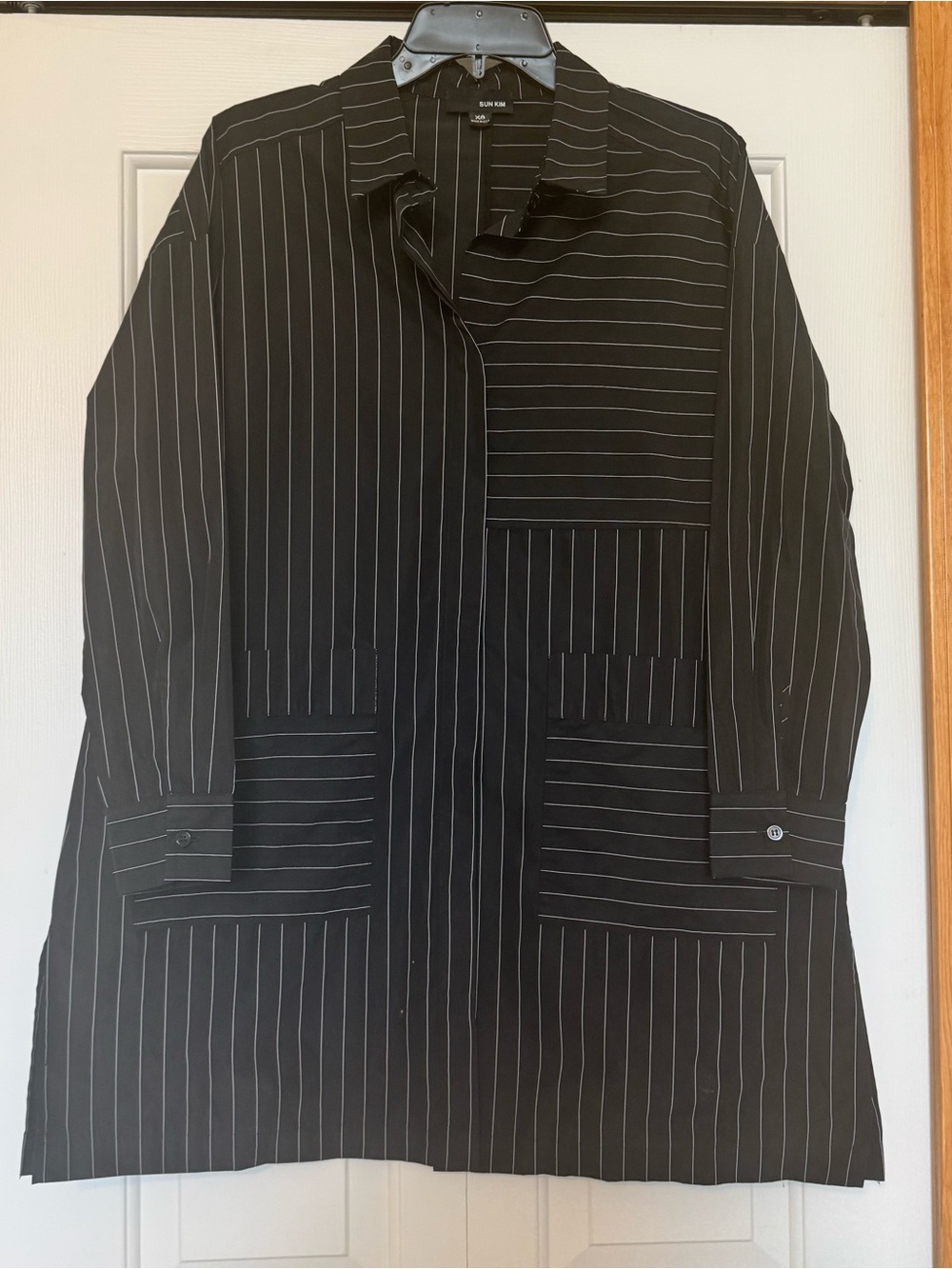 Sun Kim Women's Oversized Striped Button Up Shirt Black Lagenlook - Picture 2 of 7
